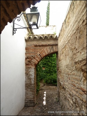 Callejuela en Córdoba